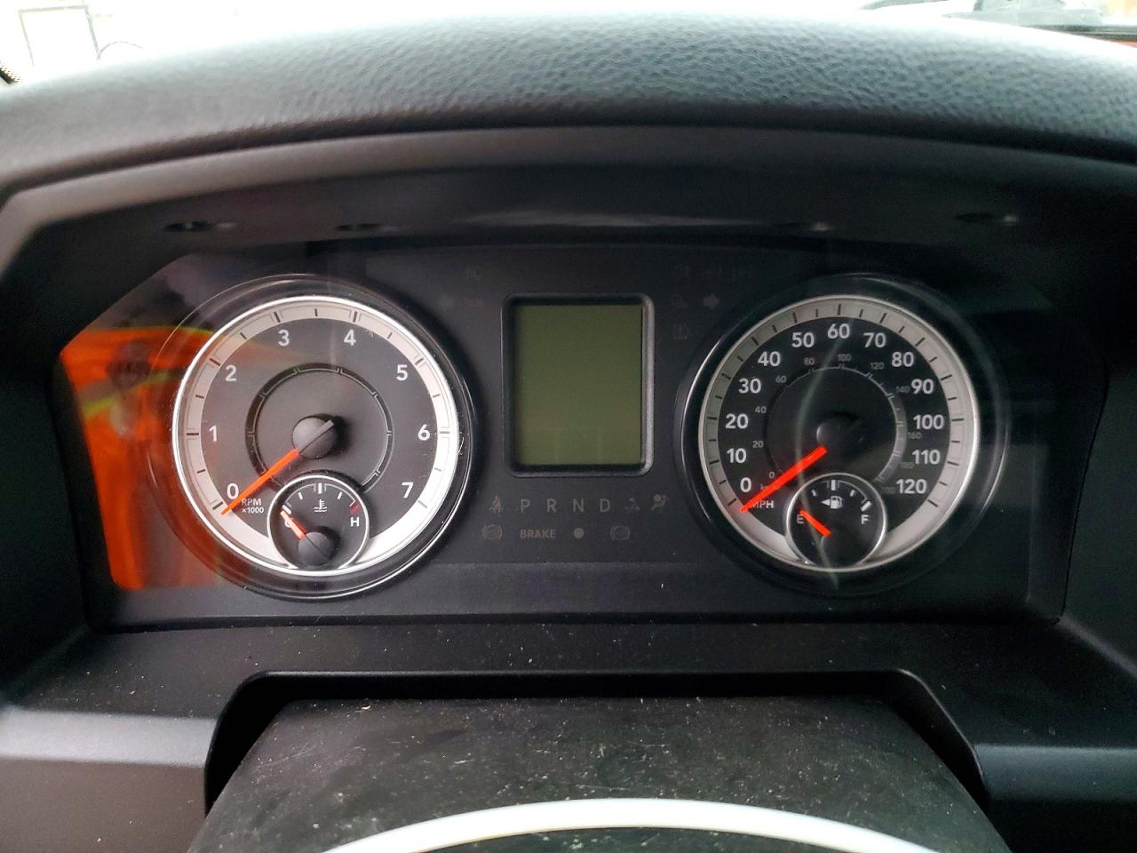 2022 RAM 1500 CLASSIC SLT photo 9