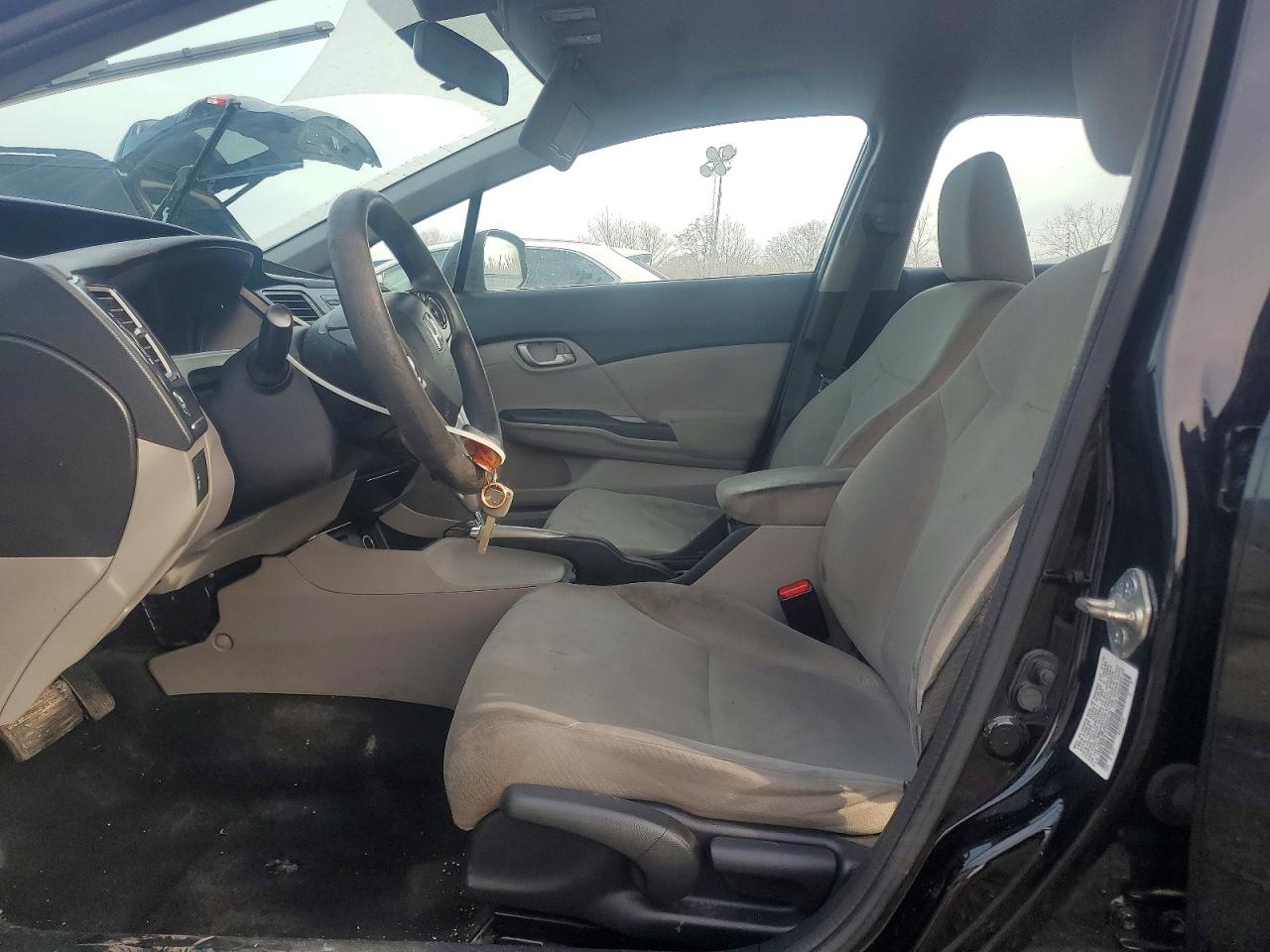 2013 HONDA CIVIC LX photo 7