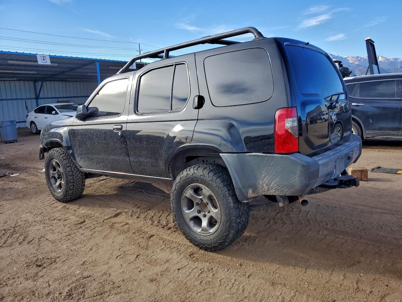2002 NISSAN XTERRA XE photo 2