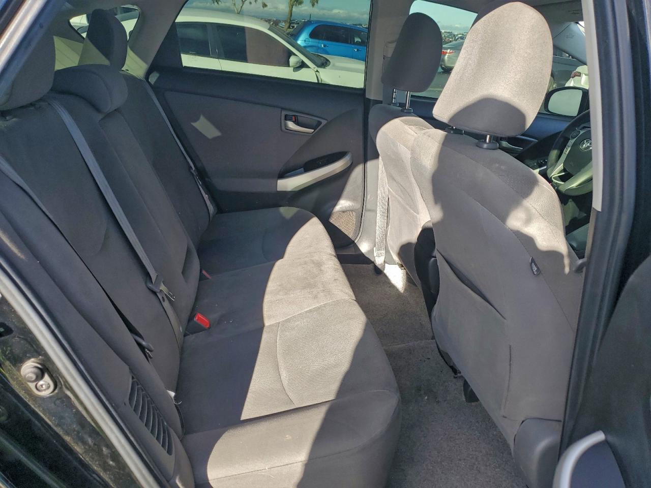 2013 TOYOTA PRIUS photo 10