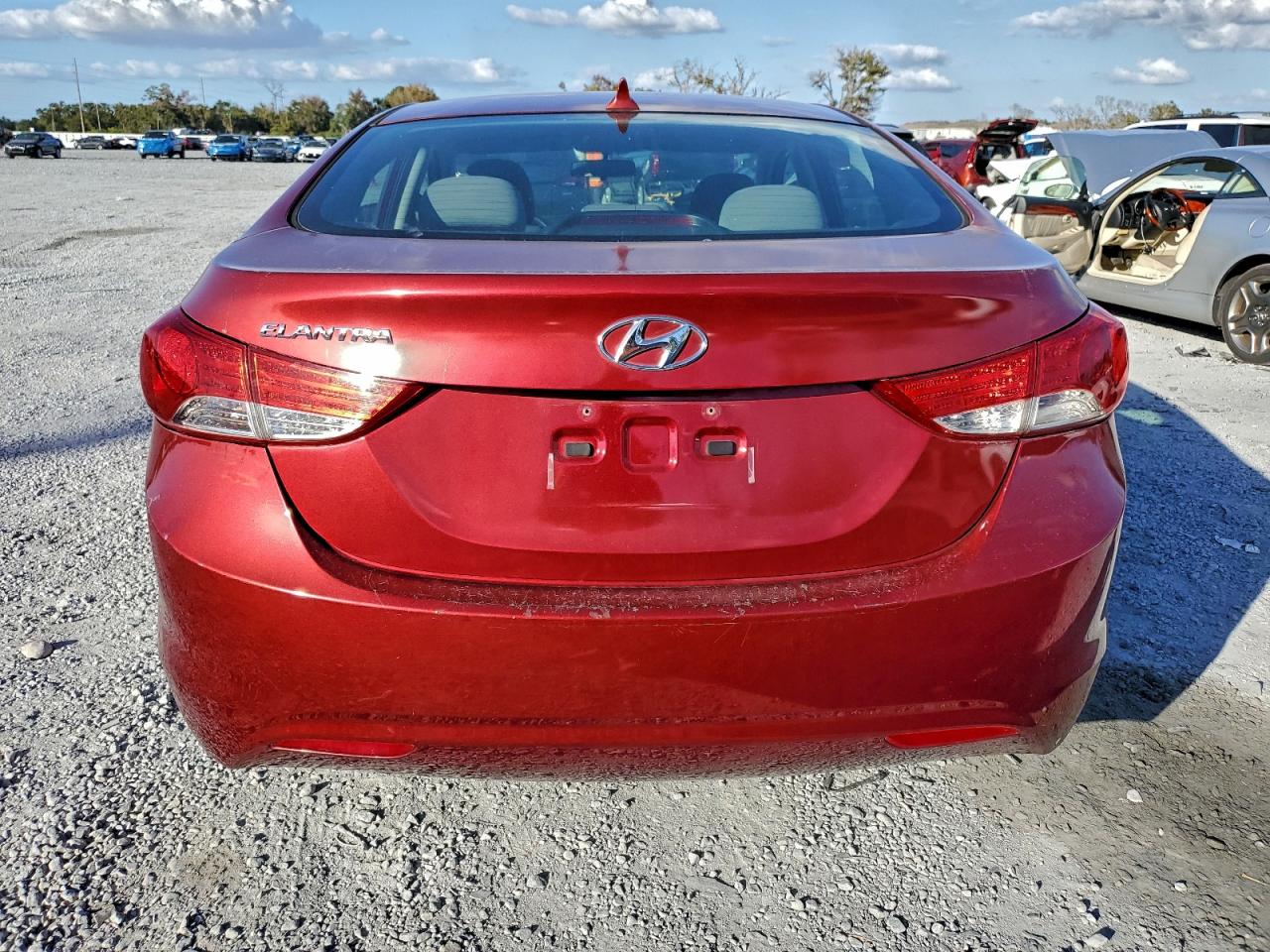 2013 HYUNDAI ELANTRA GLS photo 6