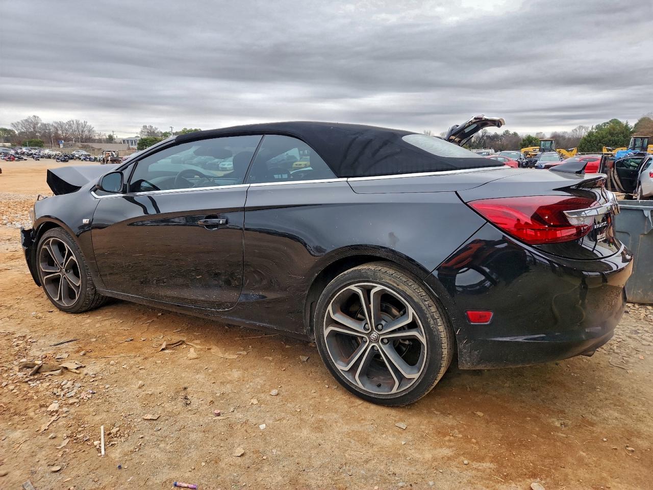 2017 BUICK CASCADA PREMIUM photo 2