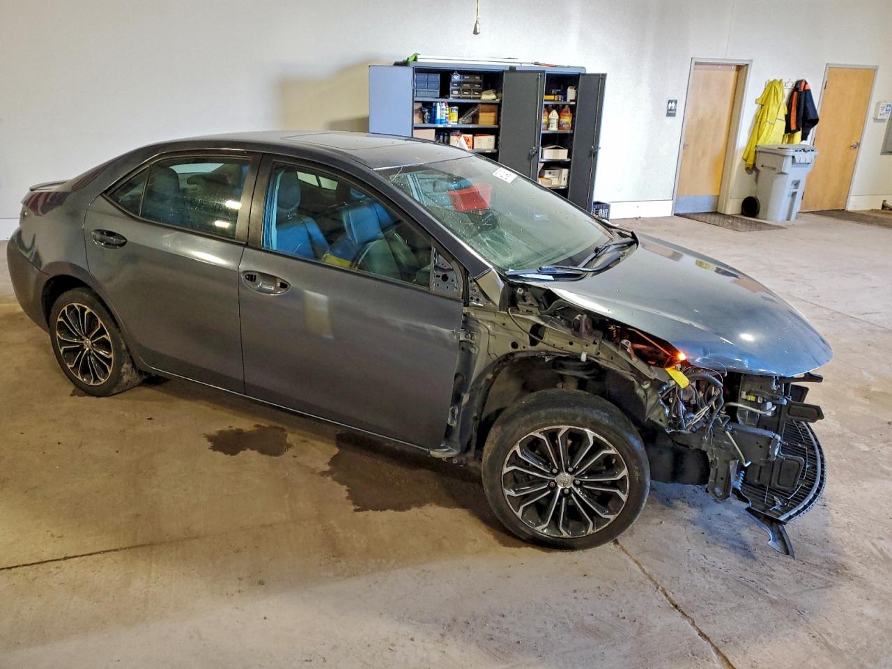 2014 TOYOTA COROLLA L photo 7