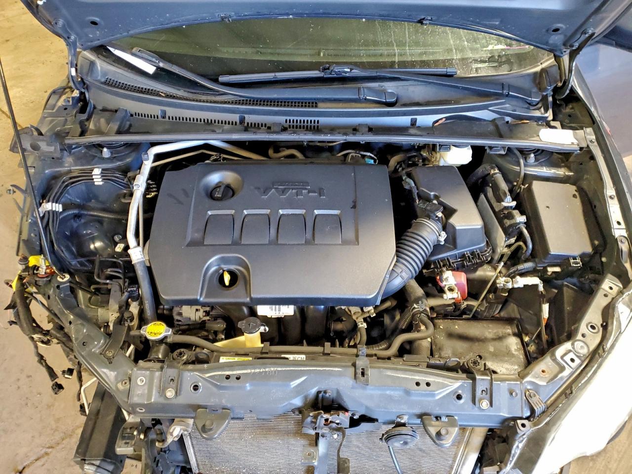 2014 TOYOTA COROLLA L photo 21