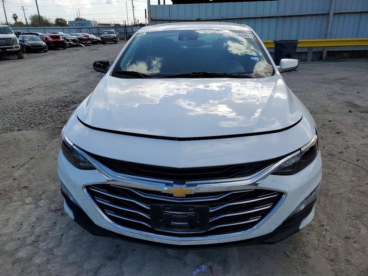 2024 CHEVROLET MALIBU LT photo 9