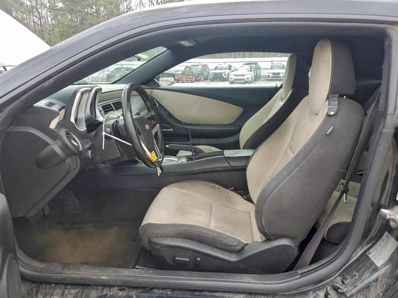 2015 CHEVROLET CAMARO LT photo 7