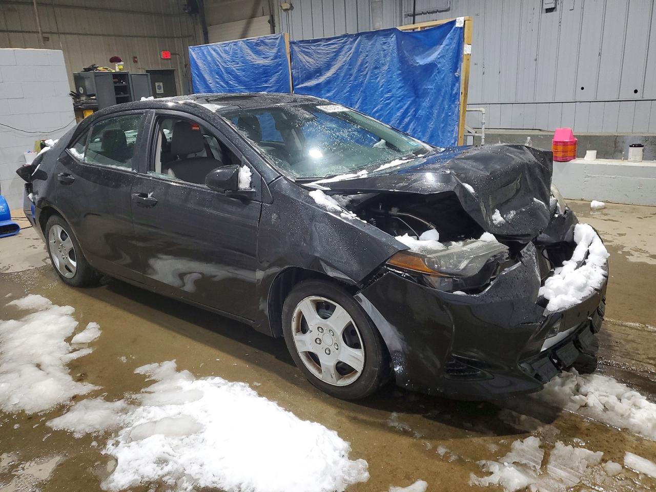 2019 TOYOTA COROLLA L photo 4