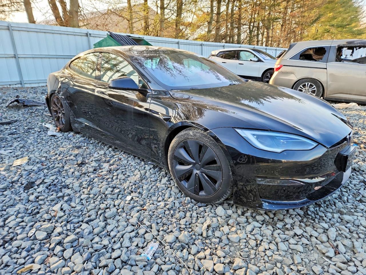 2022 TESLA MODEL S photo 4