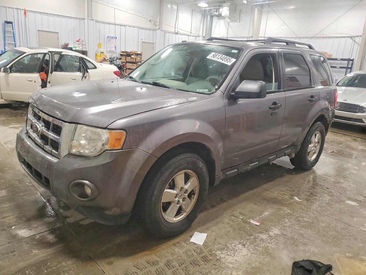2010 FORD ESCAPE