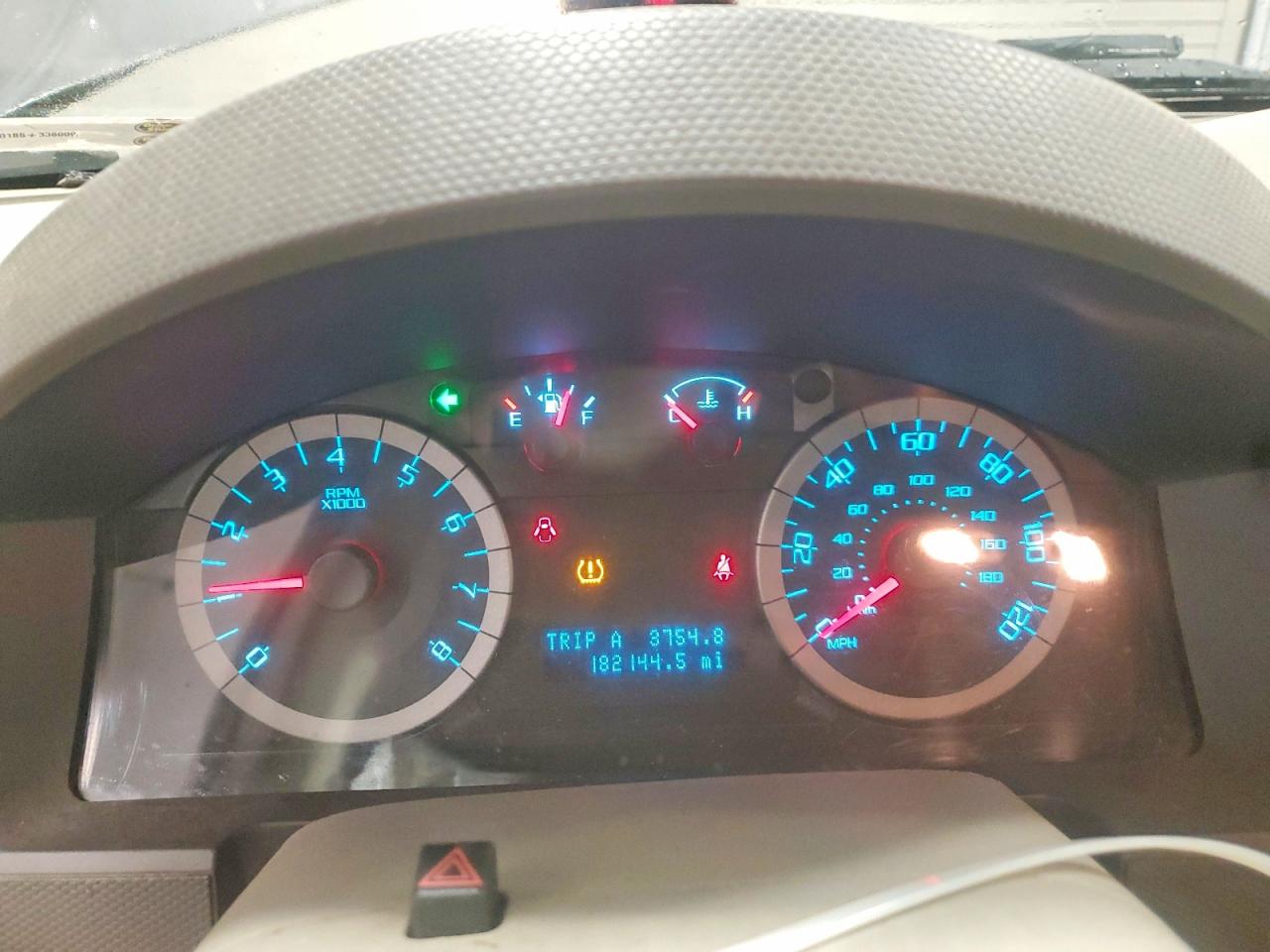 2010 FORD ESCAPE XLT photo 9