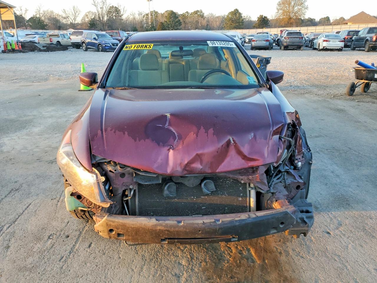 2010 HONDA ACCORD LX photo 5