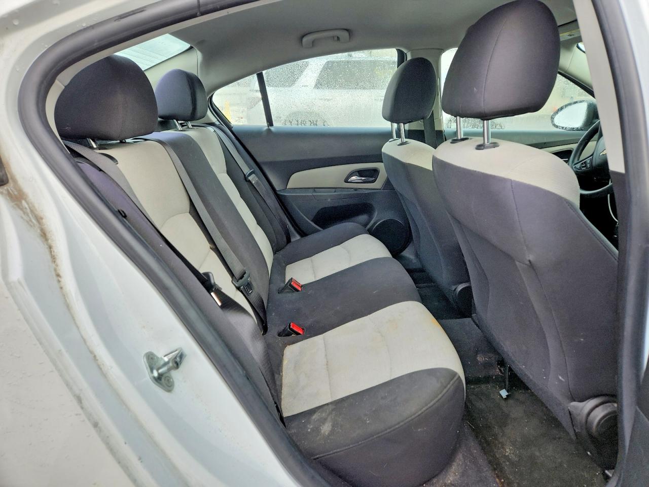 2015 CHEVROLET CRUZE LS photo 10