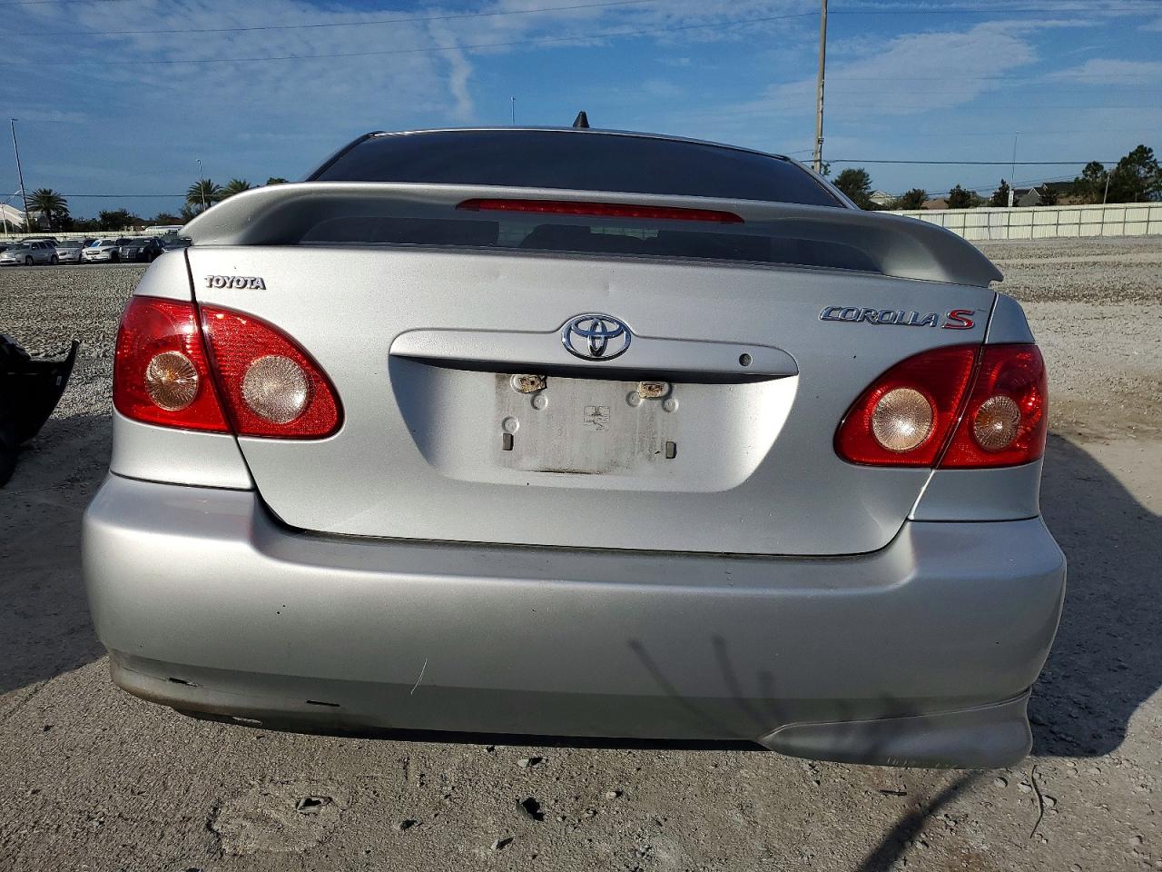 2005 TOYOTA COROLLA CE photo 11