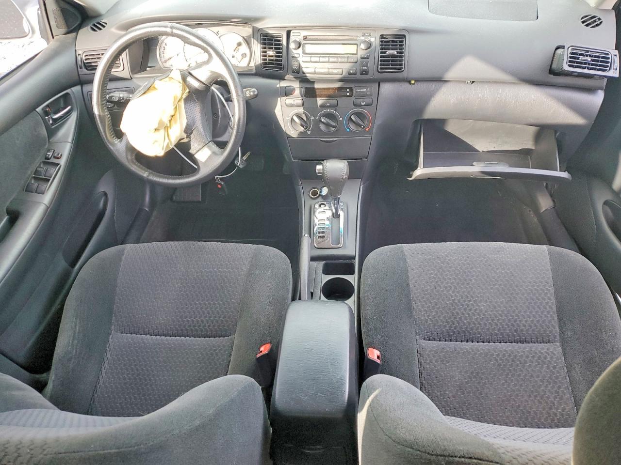 2005 TOYOTA COROLLA CE photo 15