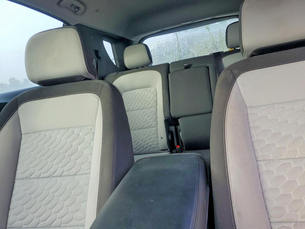 2020 CHEVROLET EQUINOX LS photo 10