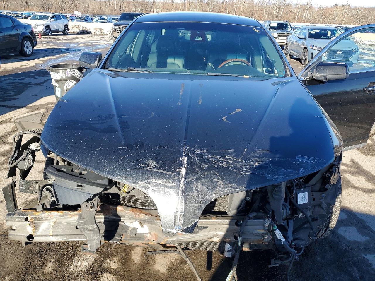 2013 LINCOLN MKS photo 11