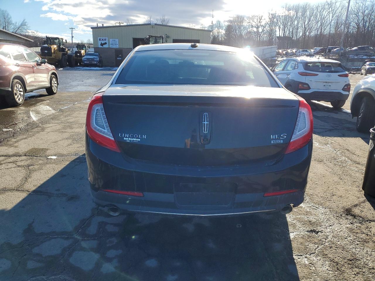 2013 LINCOLN MKS photo 6