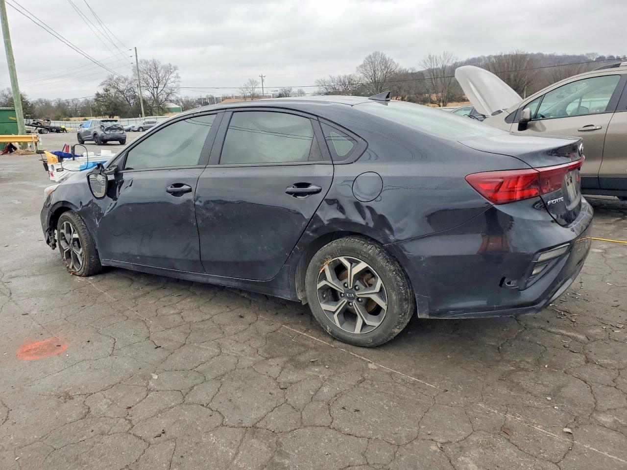 2020 KIA FORTE FE photo 2