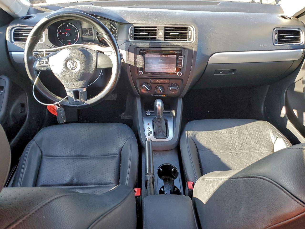 2014 VOLKSWAGEN JETTA SE photo 8