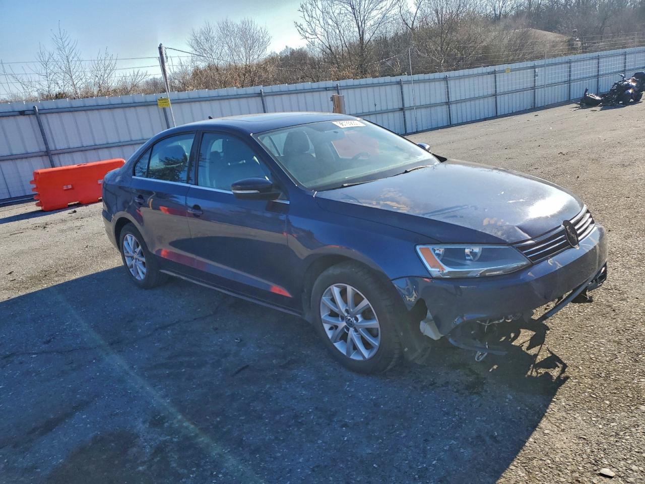 2014 VOLKSWAGEN JETTA SE photo 4