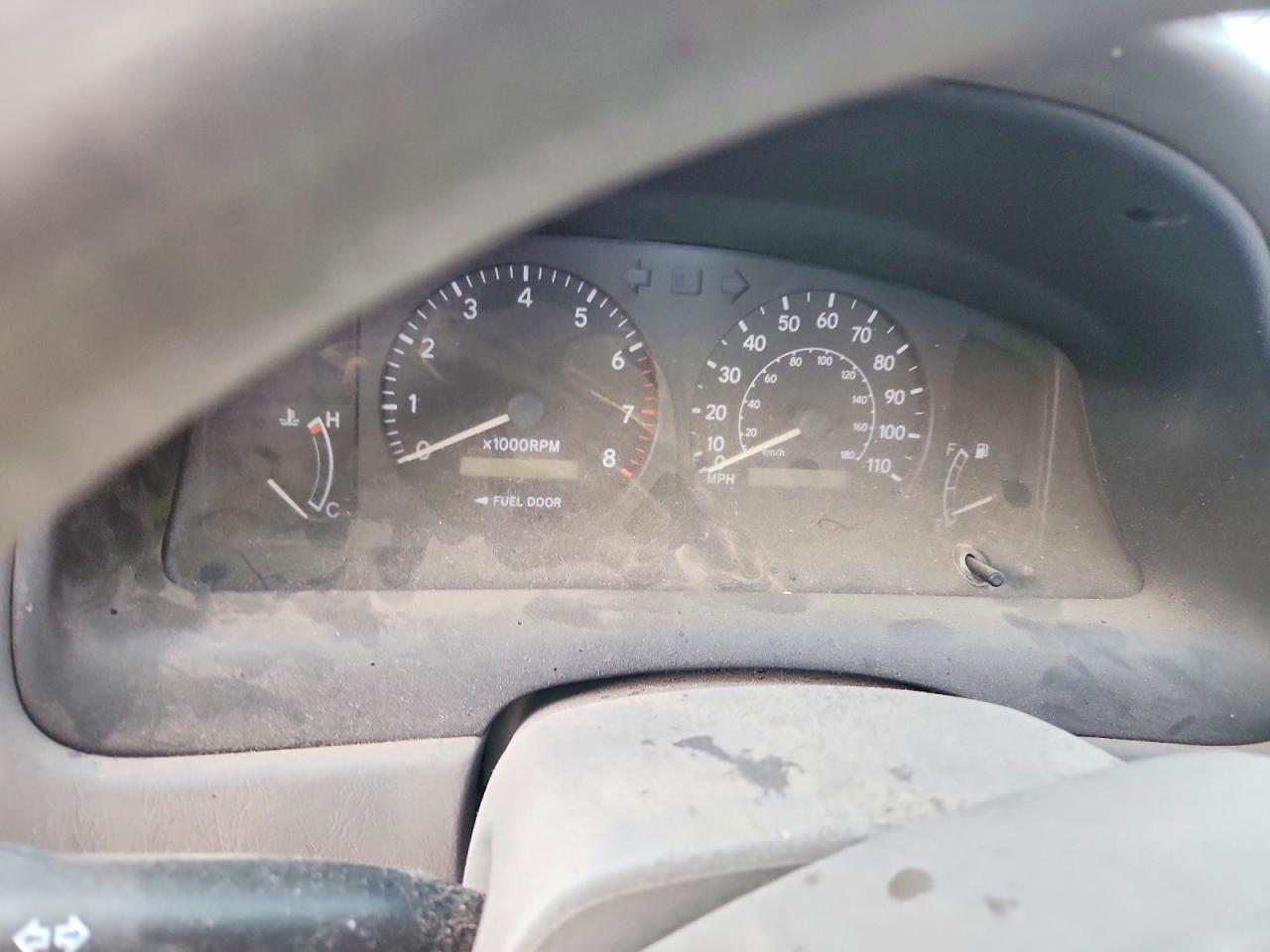 2001 TOYOTA COROLLA CE photo 9