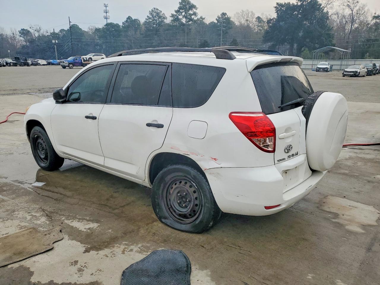 2008 TOYOTA RAV4 photo 2