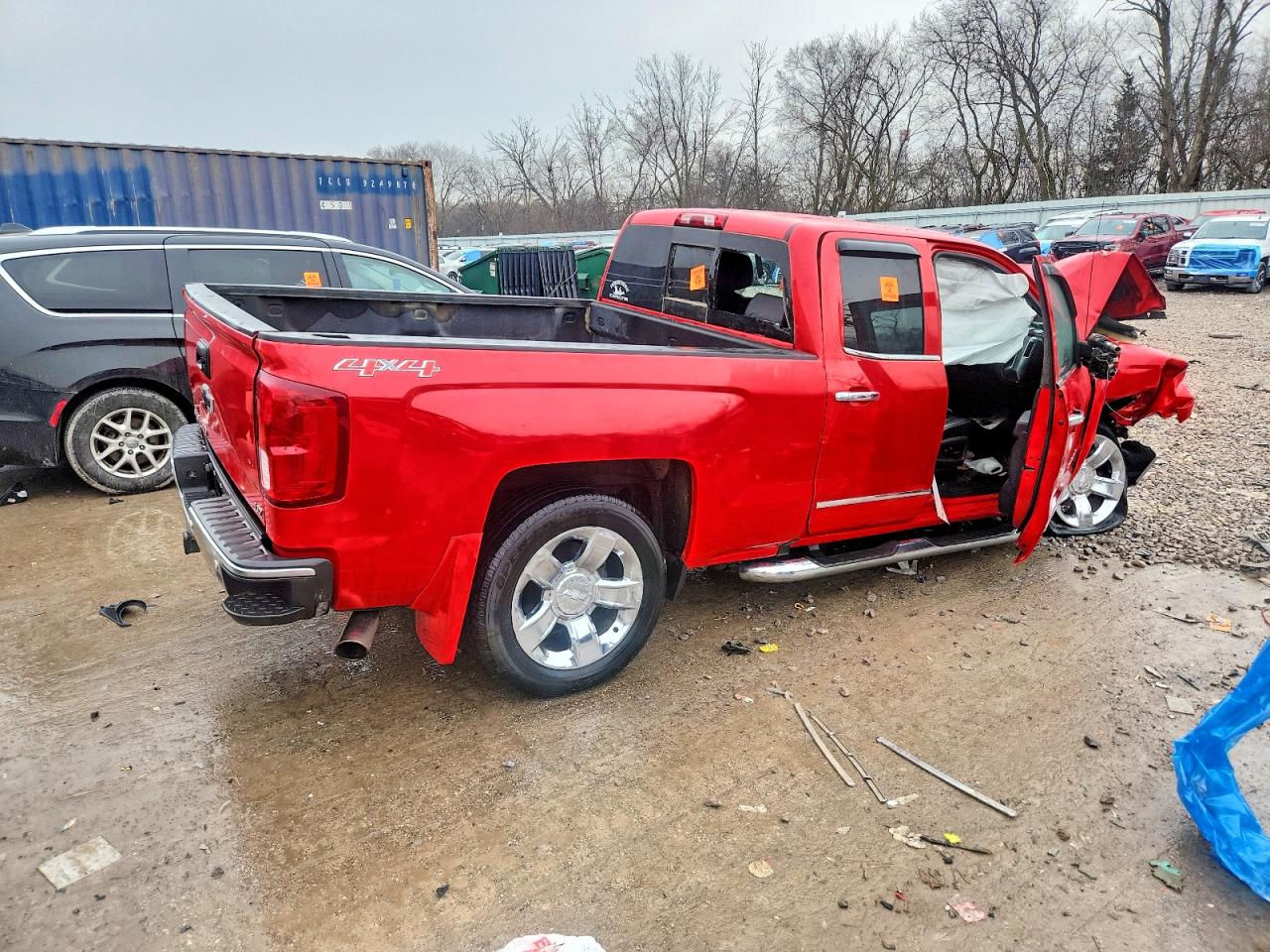 2016 CHEVROLET SILVERADO K1500 LTZ photo 3