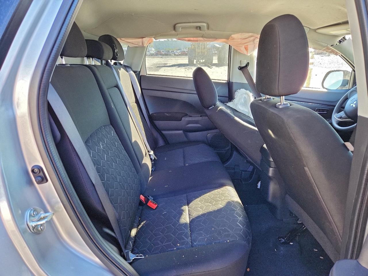 2025 MITSUBISHI OUTLANDER SPORT S photo 10