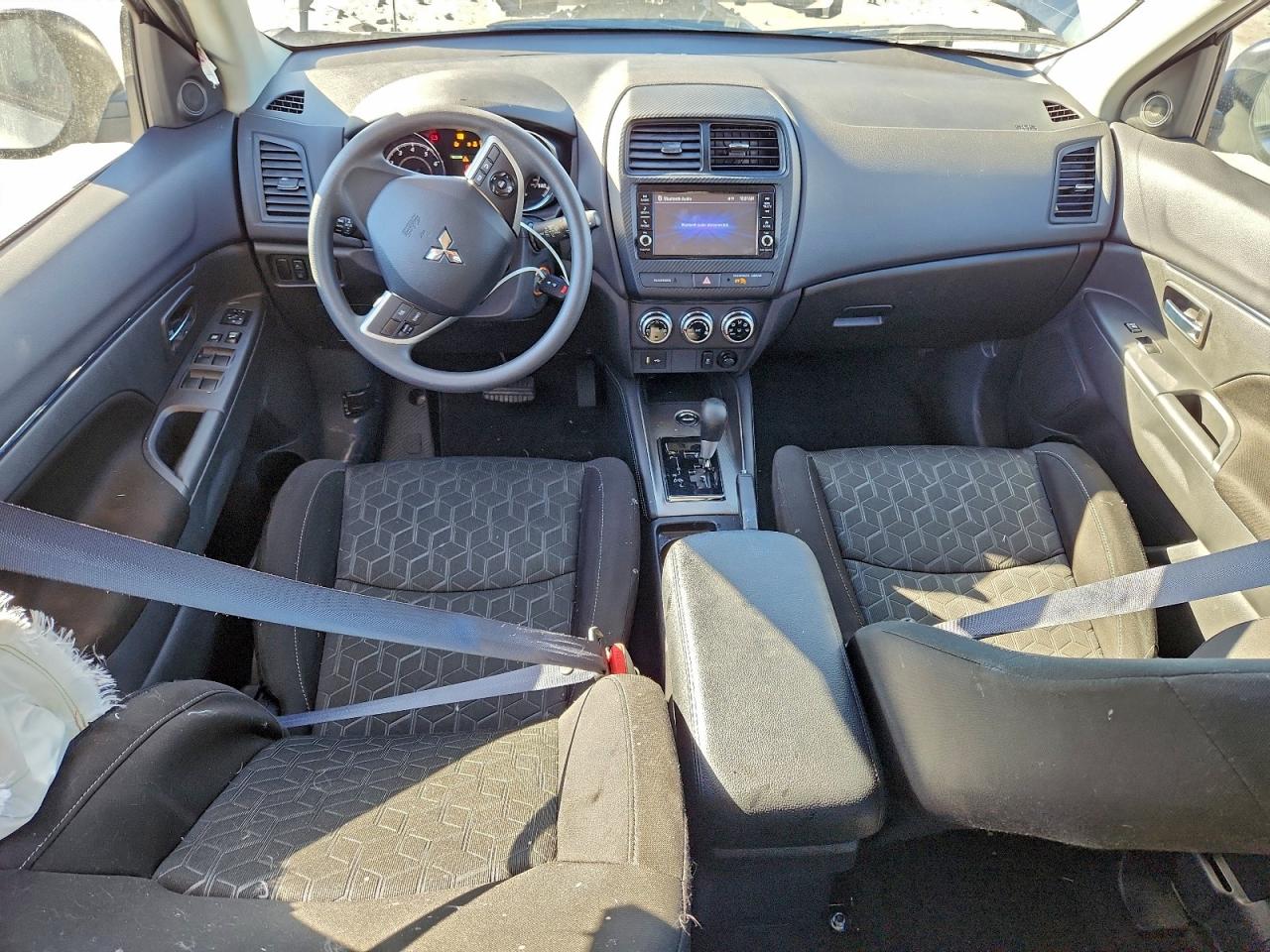 2025 MITSUBISHI OUTLANDER SPORT S photo 8