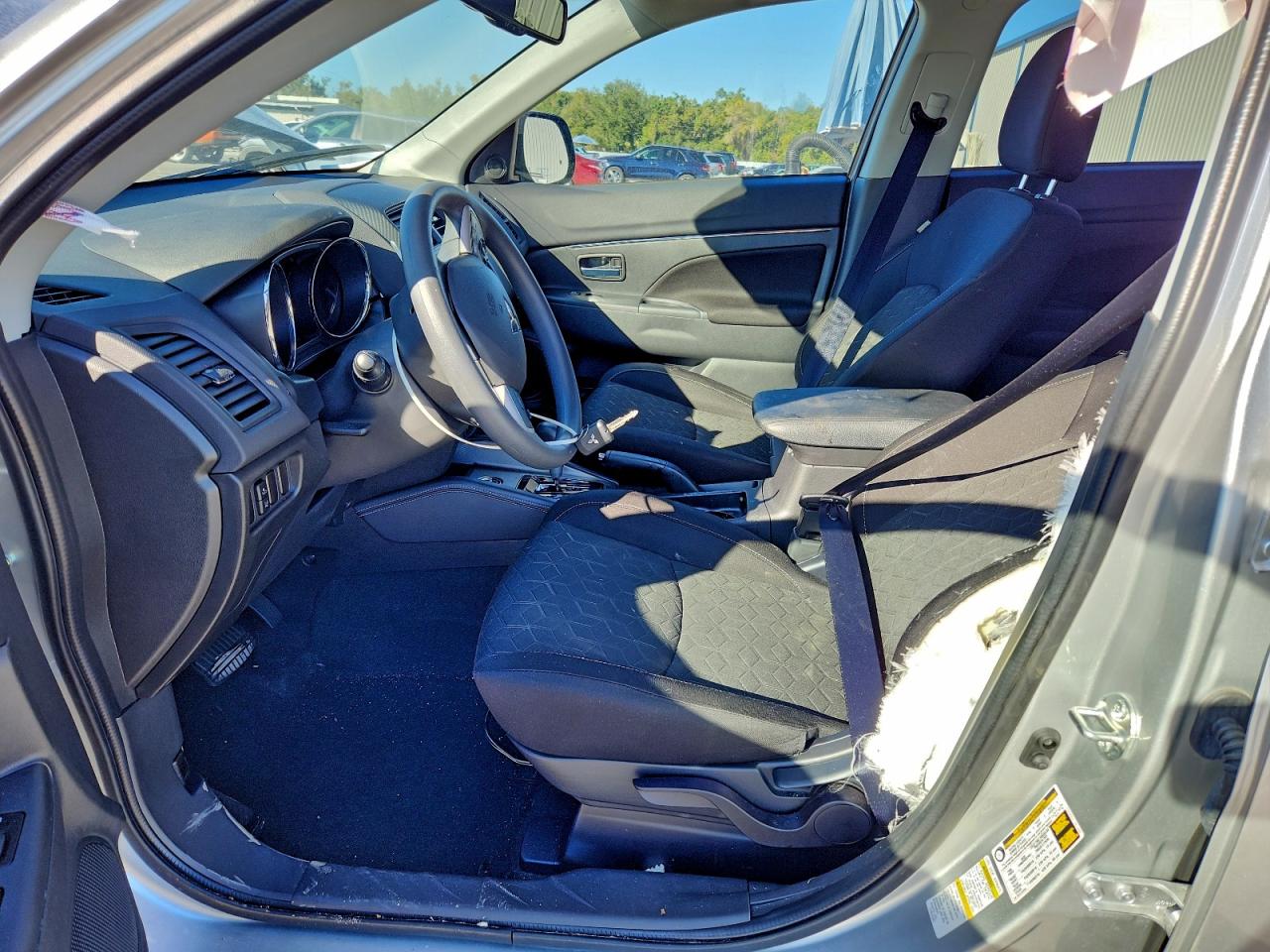 2025 MITSUBISHI OUTLANDER SPORT S photo 7