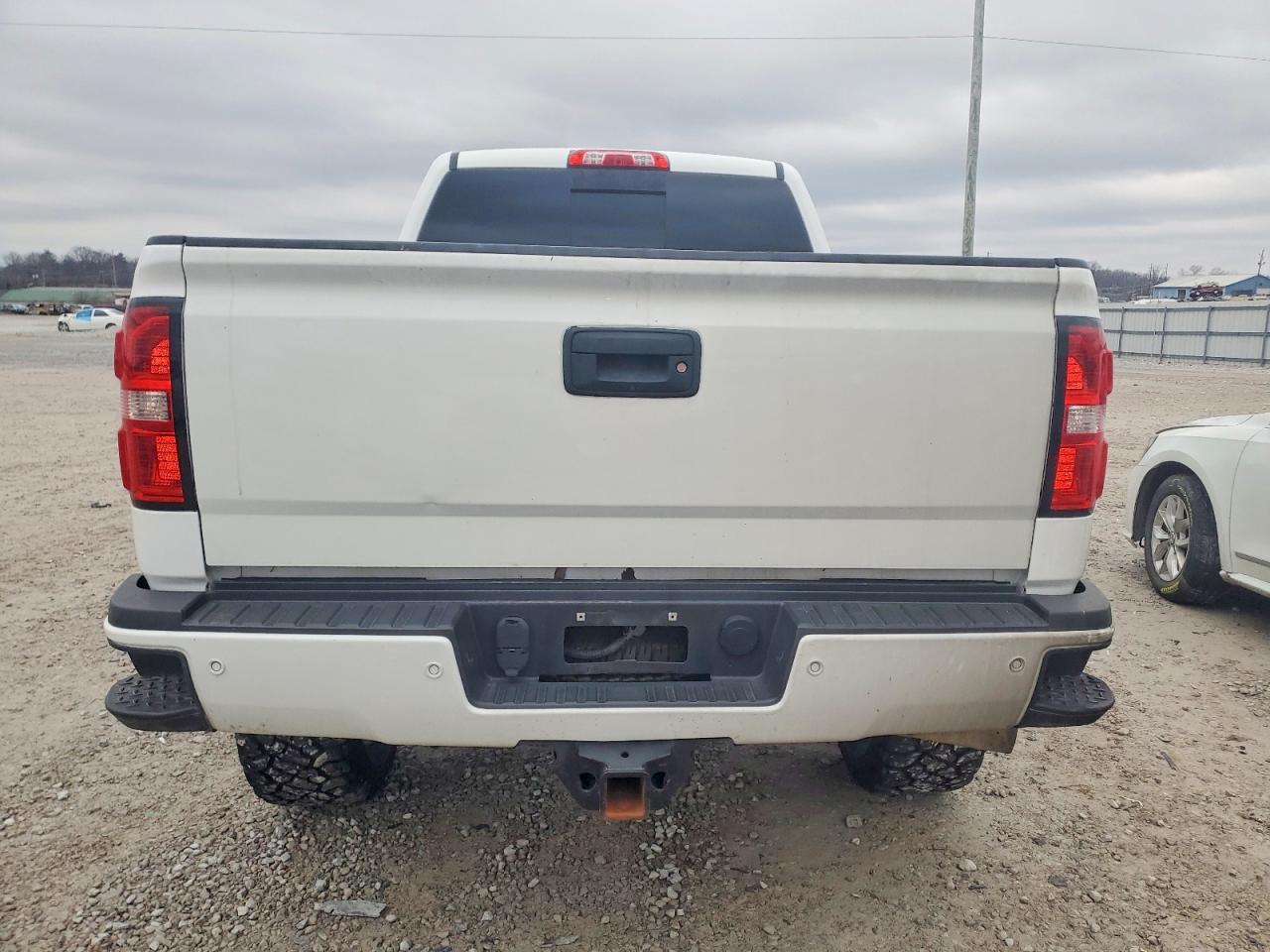 2015 GMC SIERRA K2500 DENALI photo 6