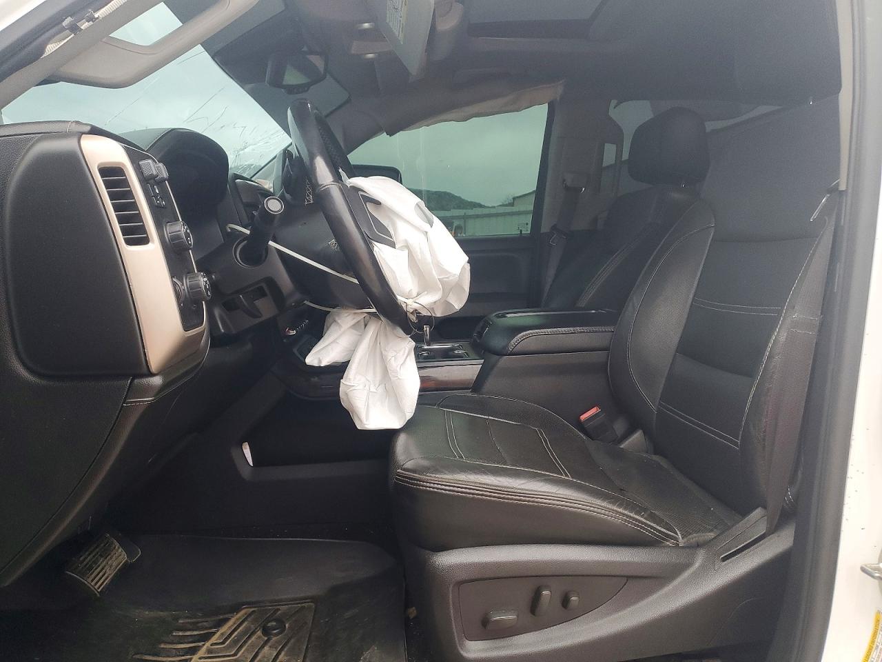 2015 GMC SIERRA K2500 DENALI photo 7