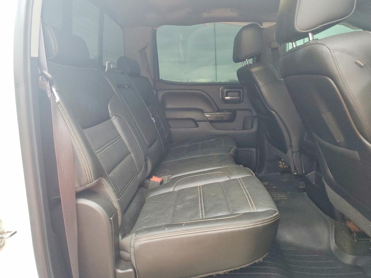 2015 GMC SIERRA K2500 DENALI photo 10