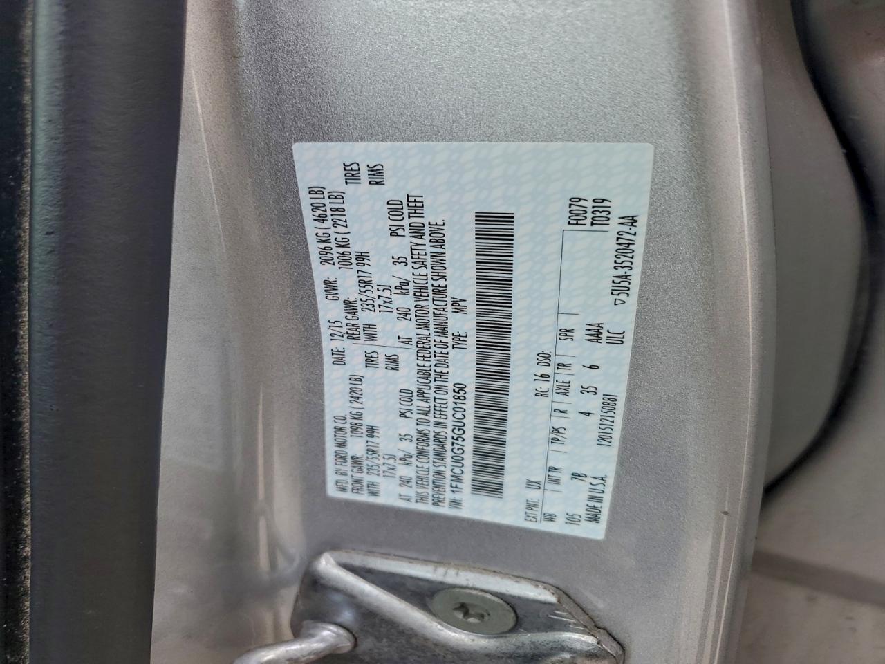2016 FORD ESCAPE SE photo 13
