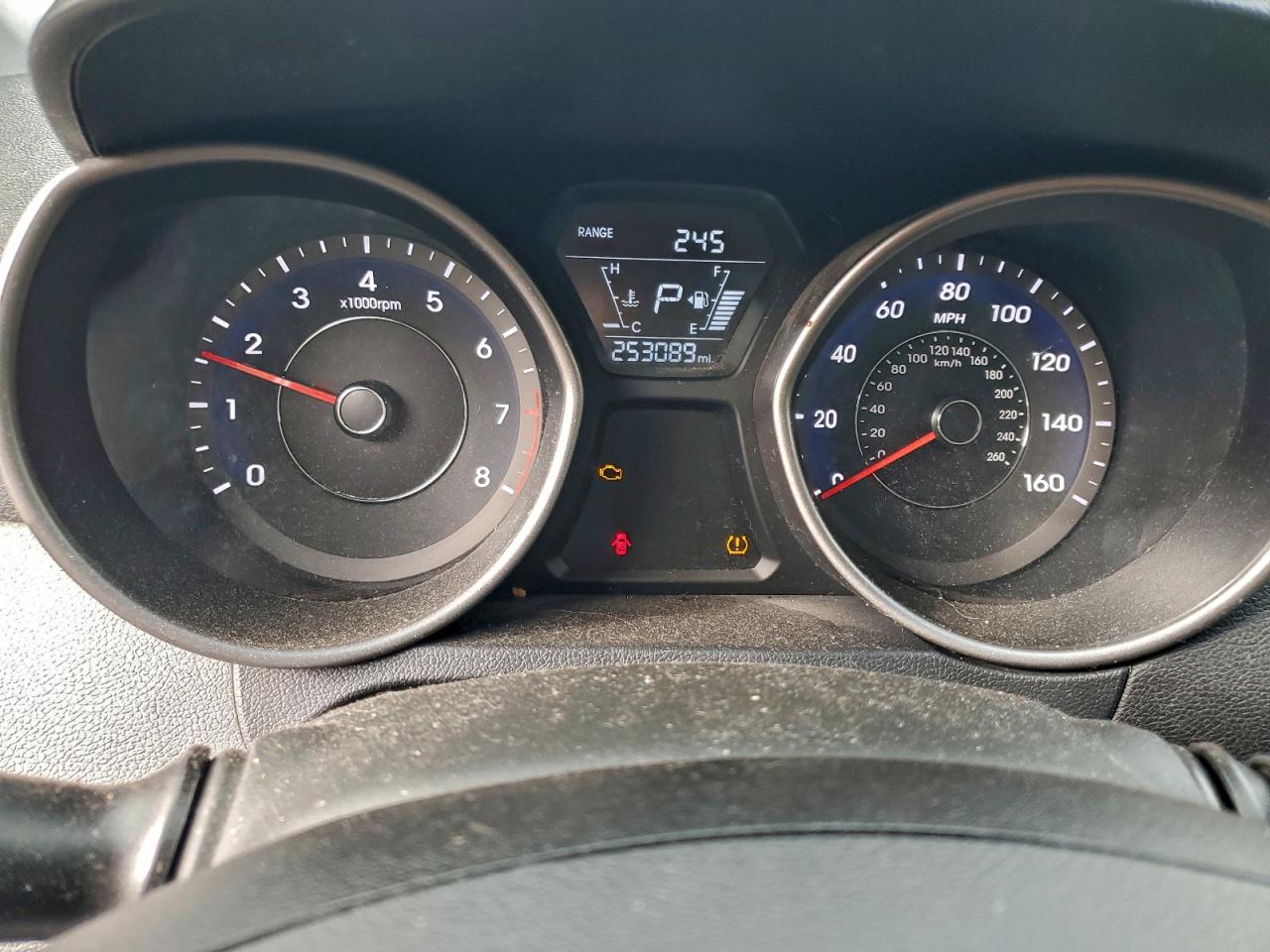 2014 HYUNDAI ELANTRA SE photo 9