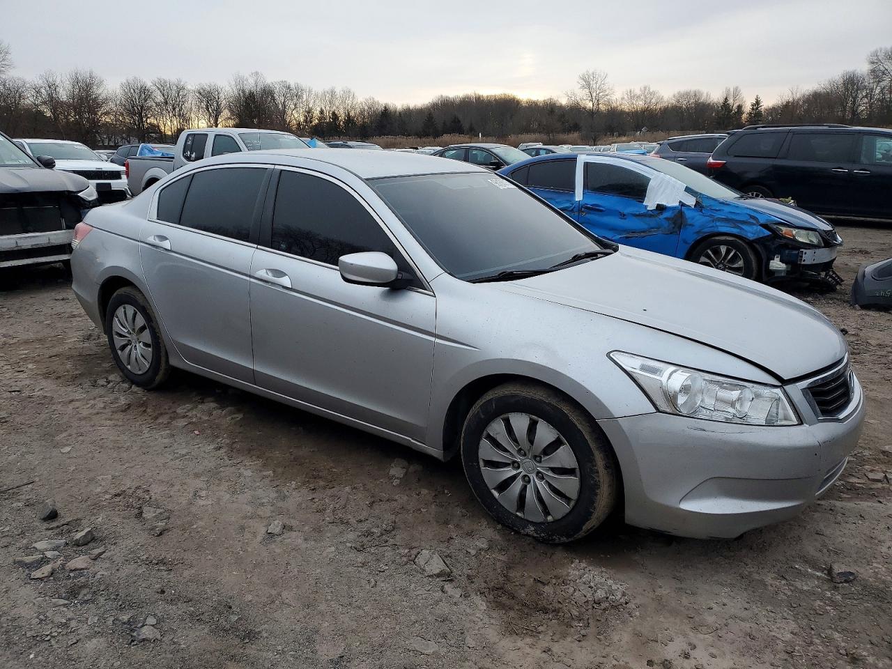 2009 HONDA ACCORD LX photo 4