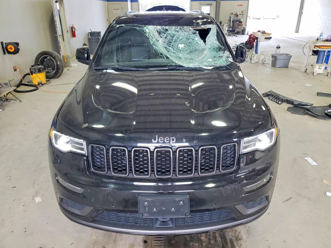2020 JEEP GRAND CHEROKEE LIMITED photo 5