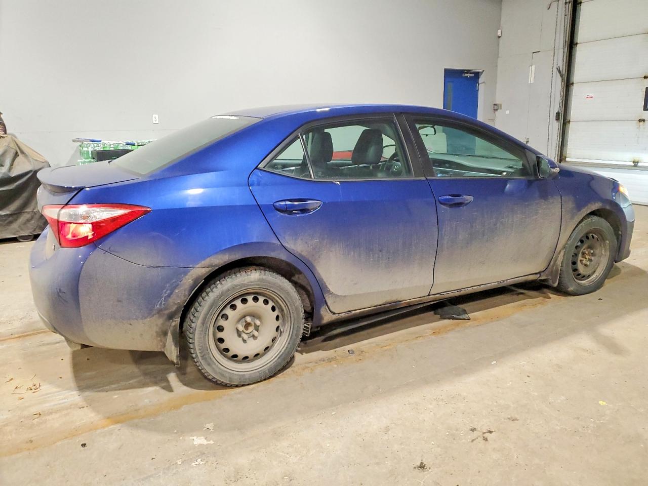 2015 TOYOTA COROLLA L photo 3