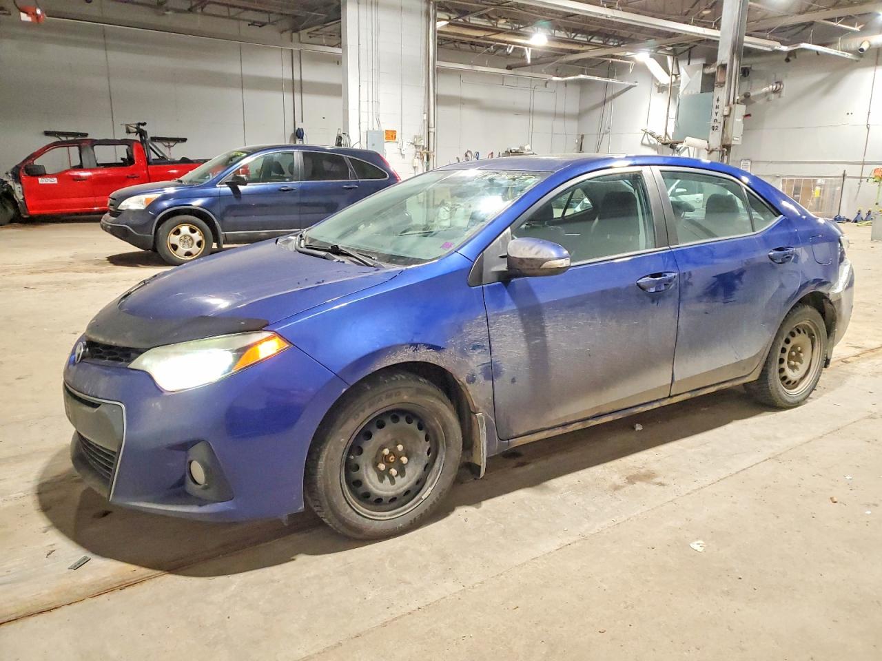 2015 TOYOTA COROLLA