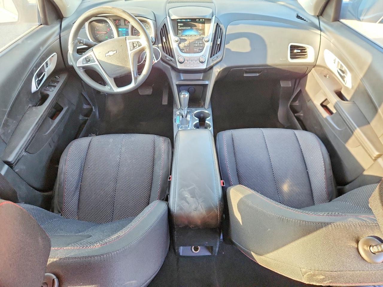 2016 CHEVROLET EQUINOX LT photo 8