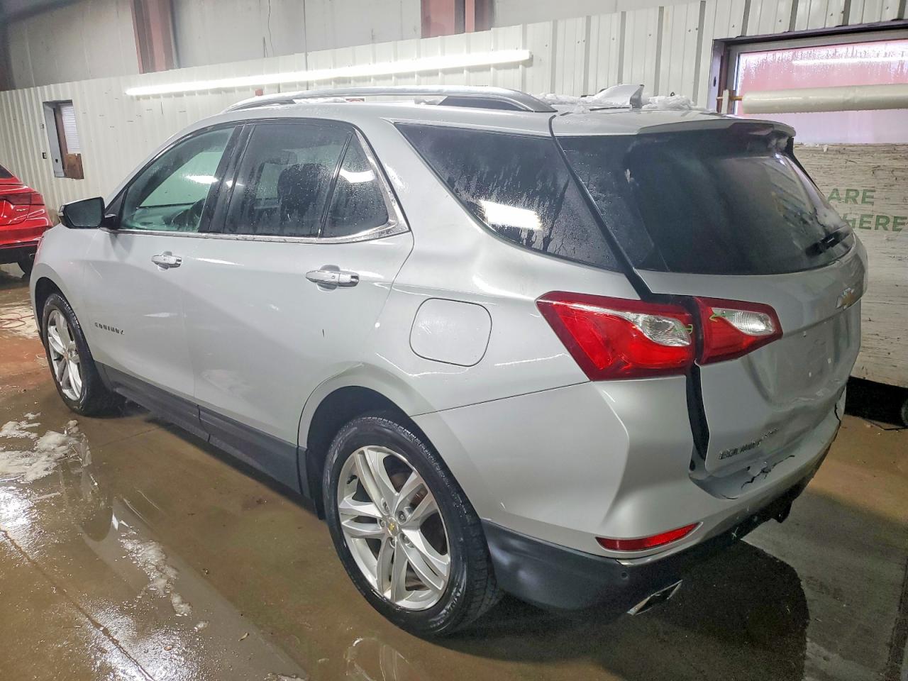 2019 CHEVROLET EQUINOX PREMIER photo 2