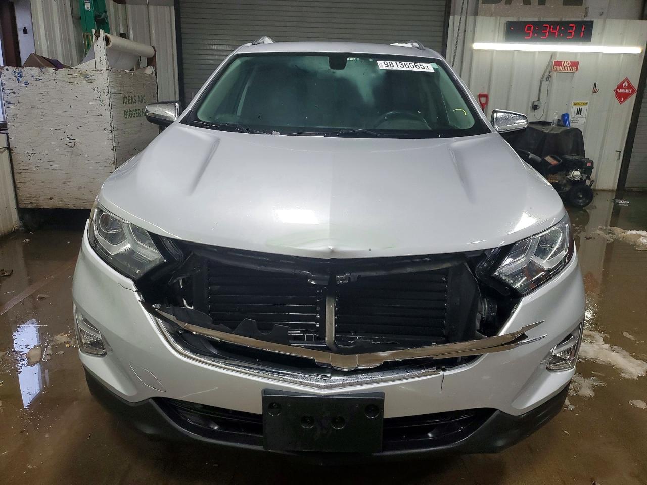 2019 CHEVROLET EQUINOX PREMIER photo 5