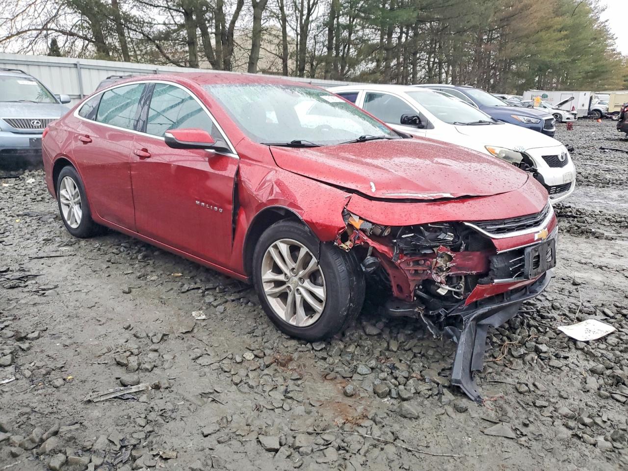2017 CHEVROLET MALIBU LT photo 4