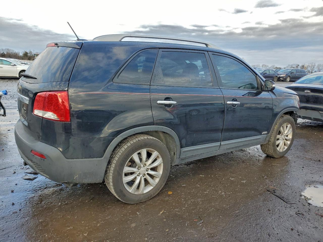 2011 KIA SORENTO EX photo 3
