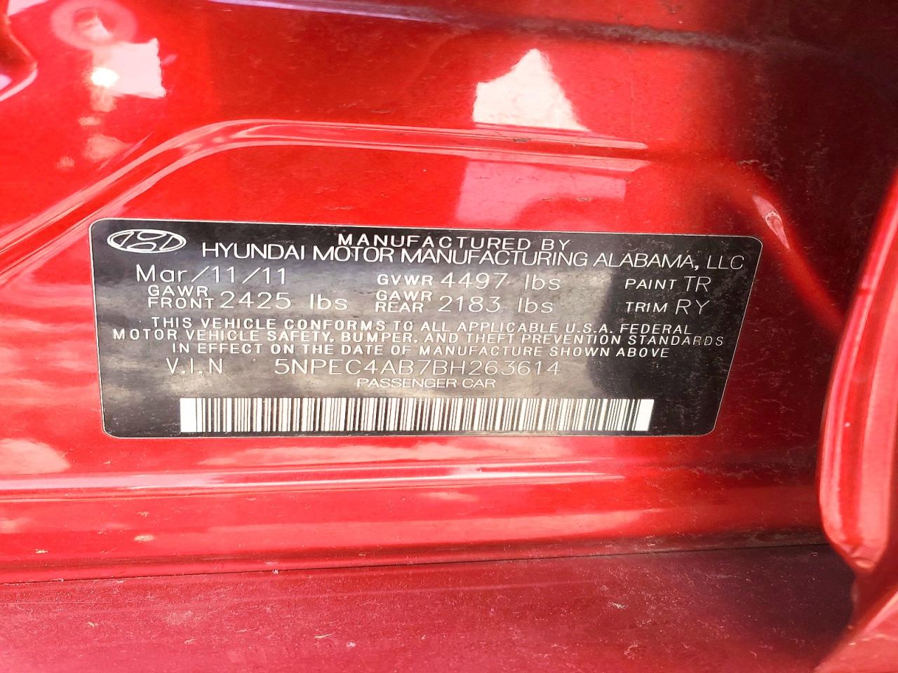 2011 HYUNDAI SONATA SE photo 13