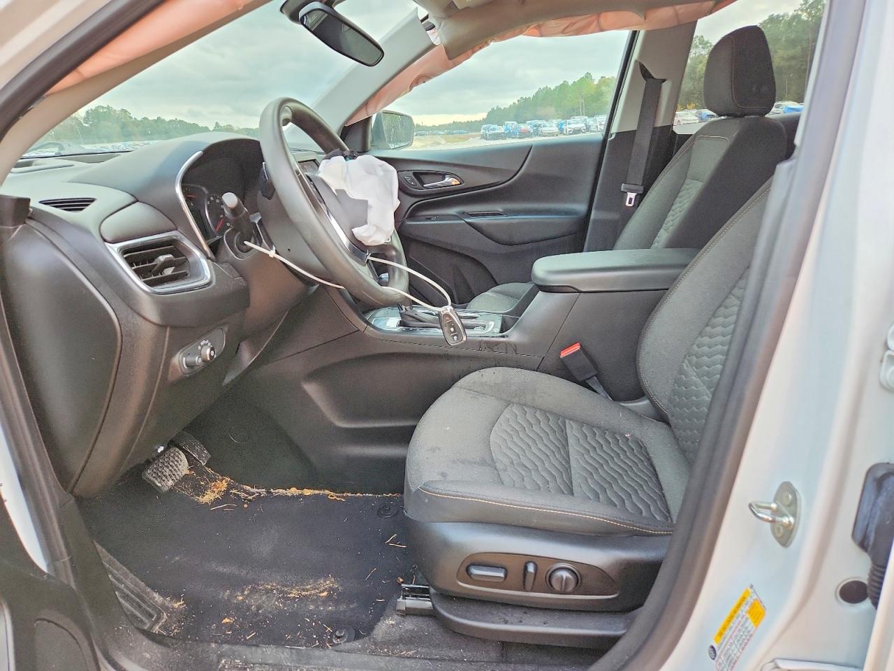 2021 CHEVROLET EQUINOX LT photo 7
