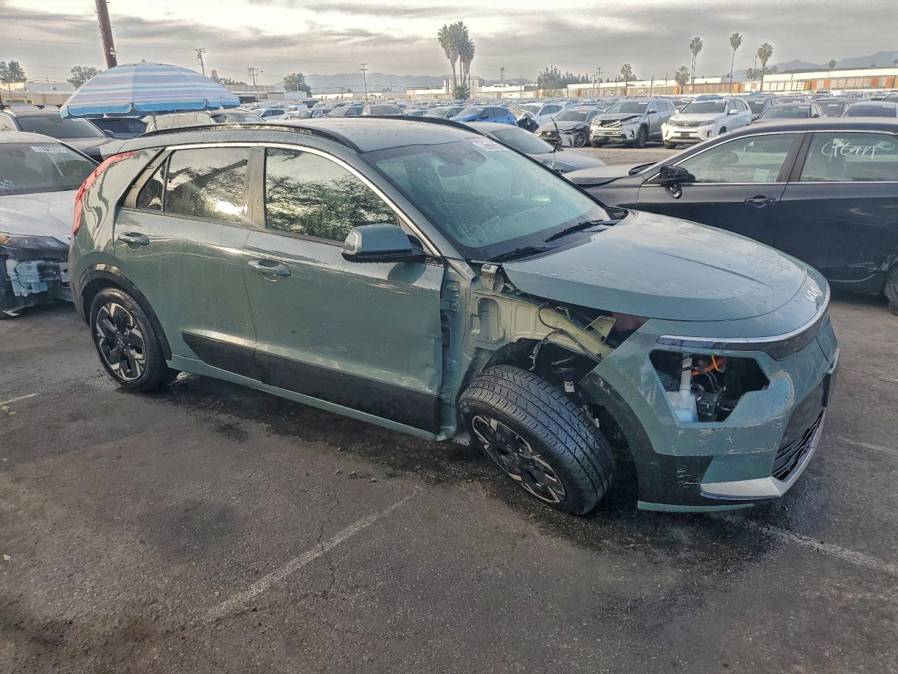 2023 KIA NIRO WIND photo 4