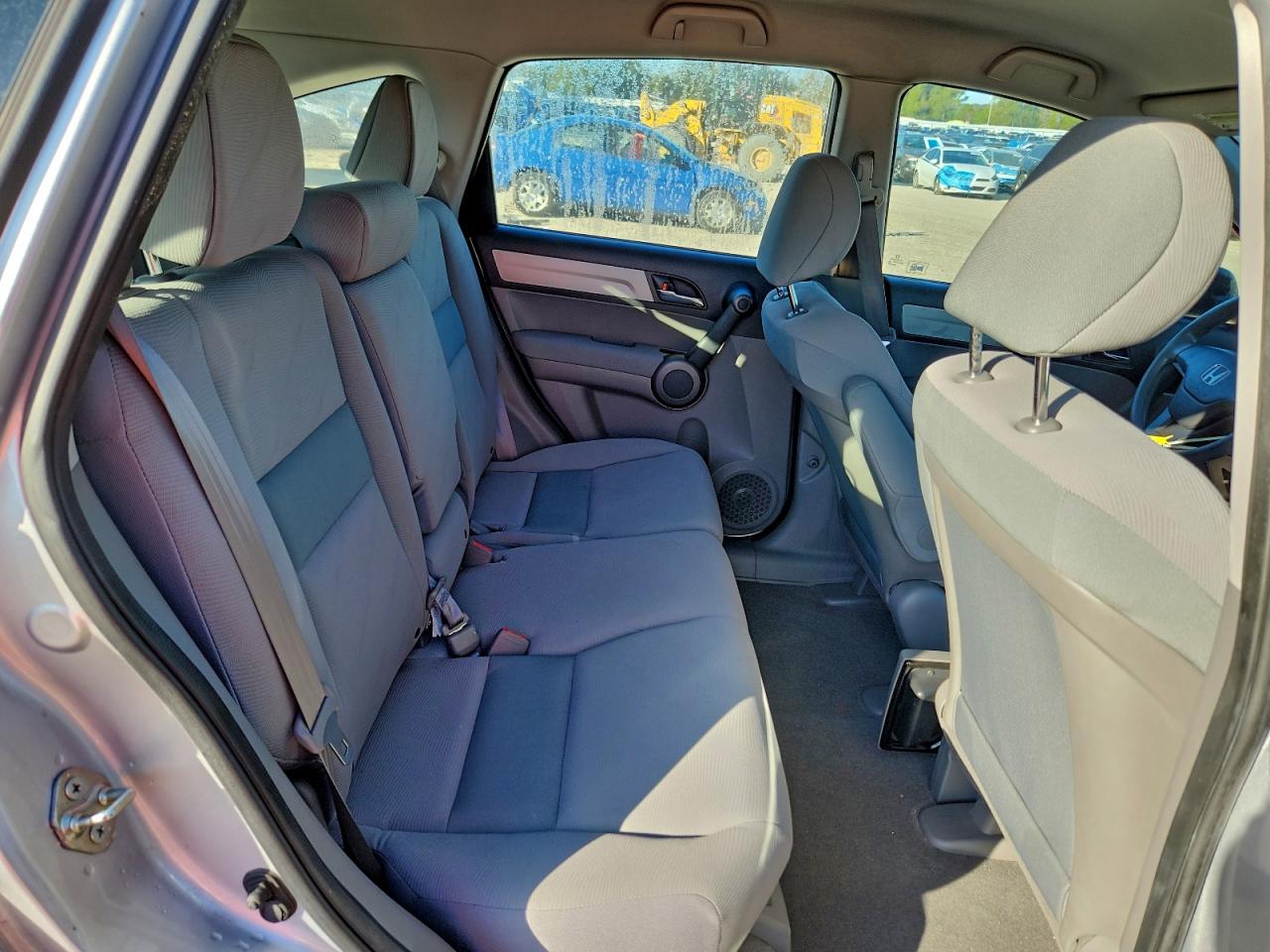 2011 HONDA CR-V LX photo 11
