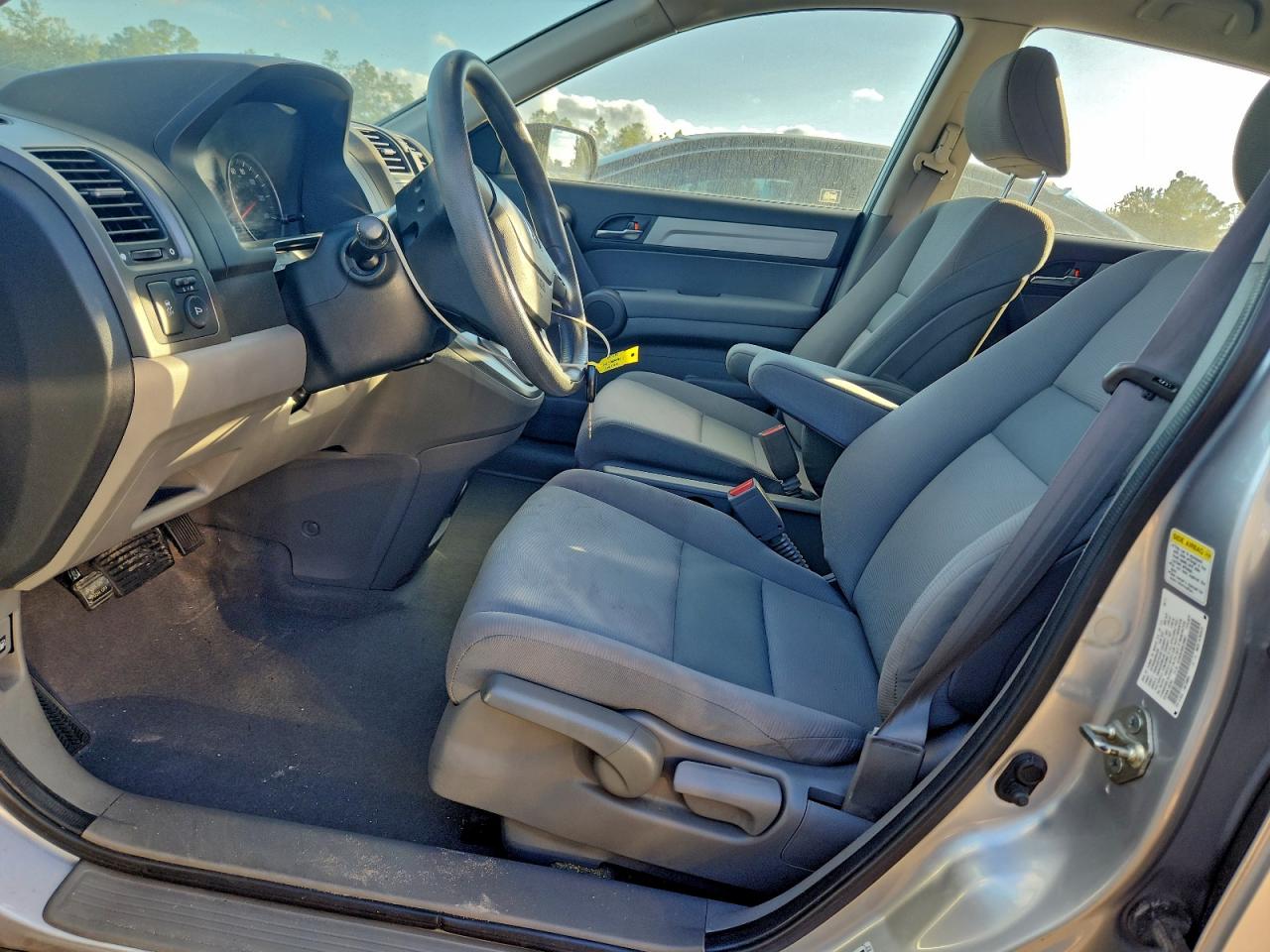 2011 HONDA CR-V LX photo 7