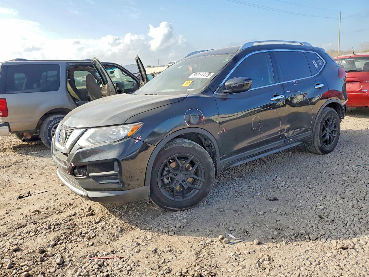 2018 NISSAN ROGUE